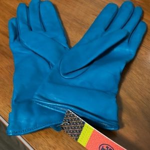 Tory Burch leather gloves